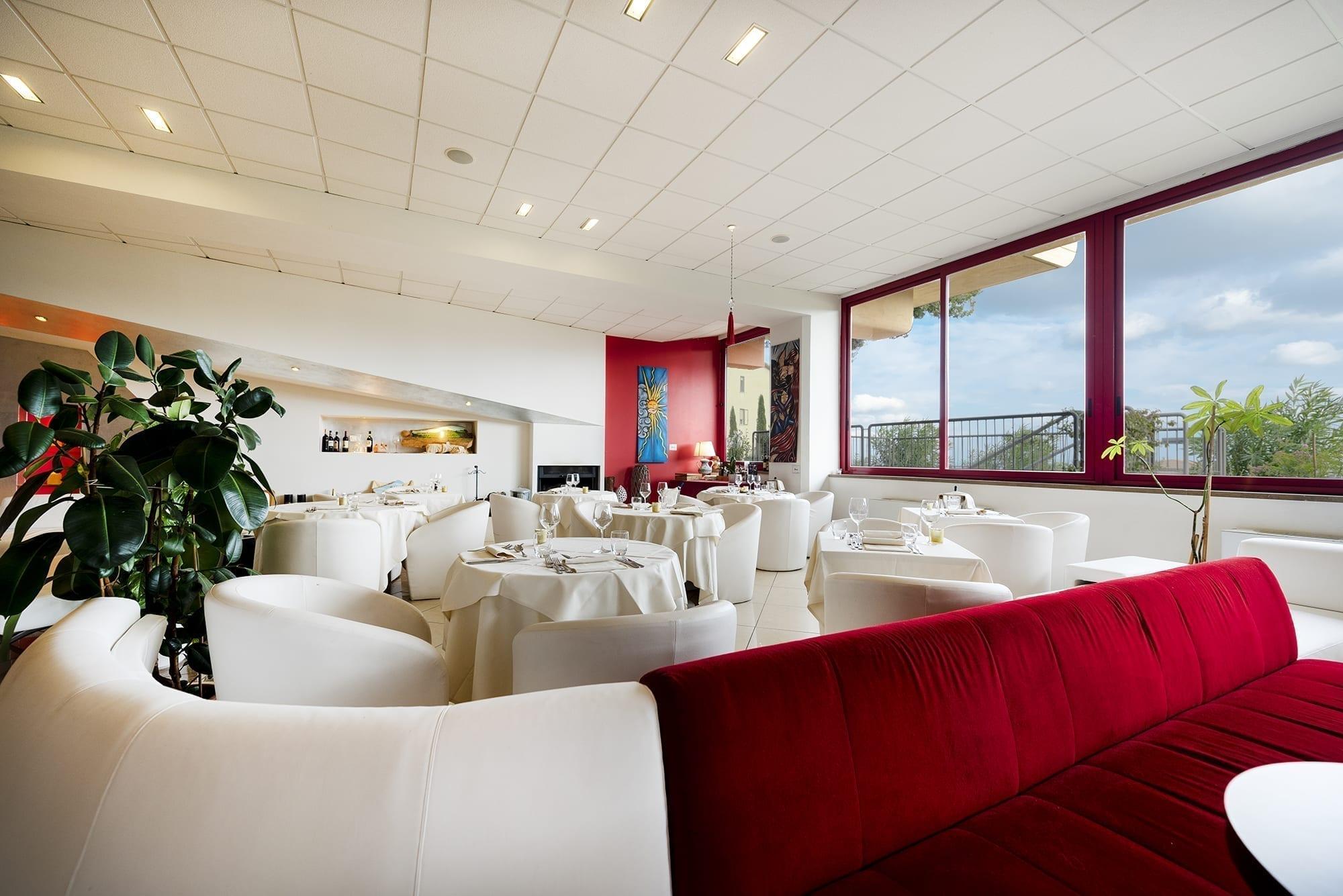 Grand Admiral Palace Hotel 4*
